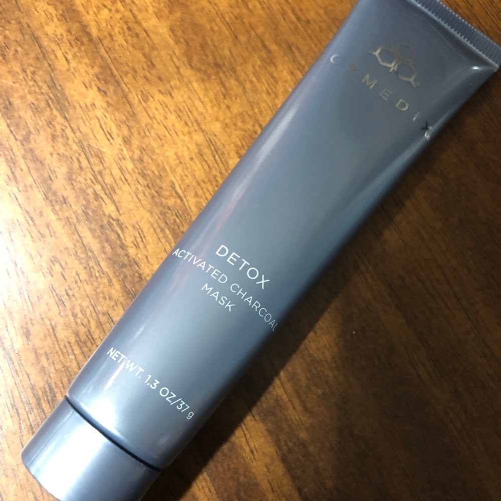 Cosmedix Activated Charcoal Mask